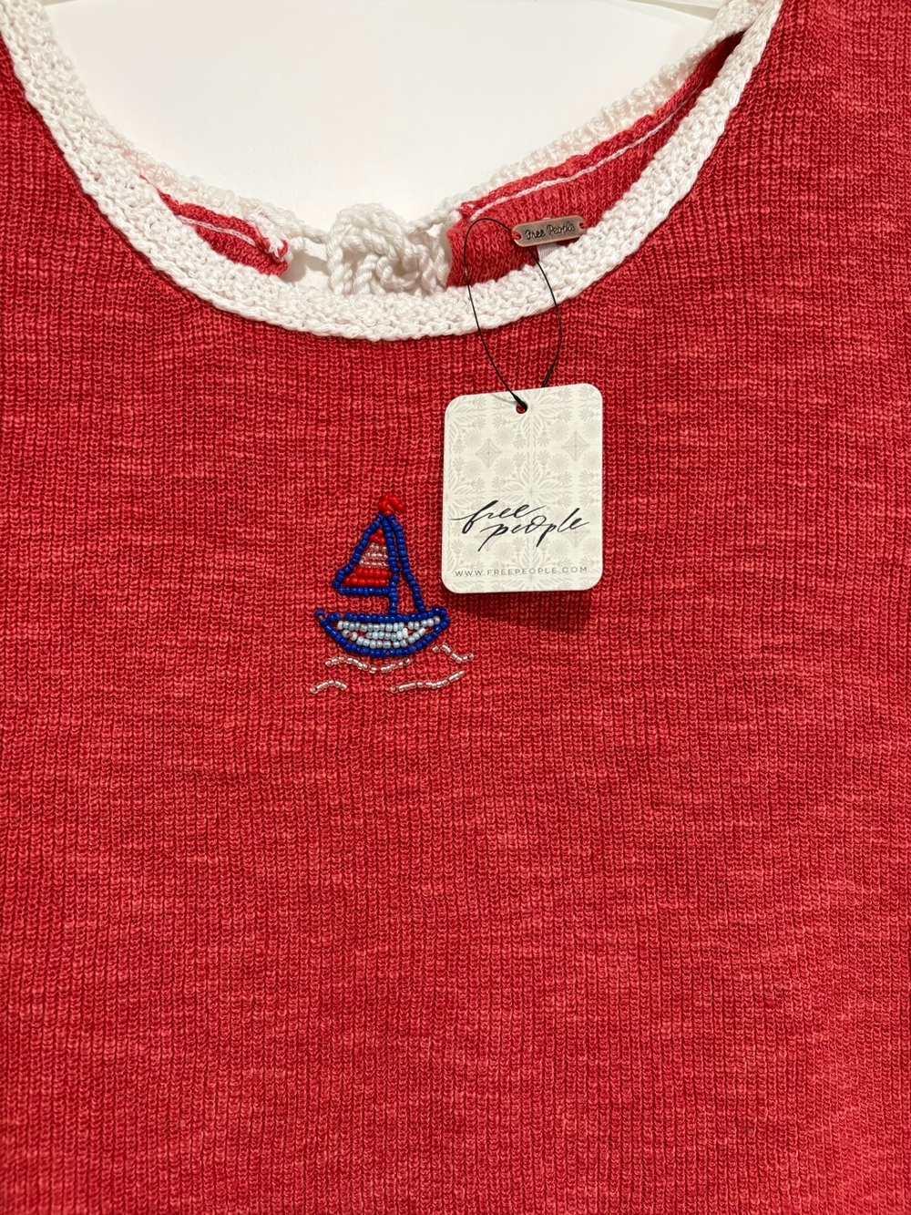 Free People Shelly Sweater Tank Red Beaded Sailboat Crop Knit Top NWT, Medium - Picture 4 of 8